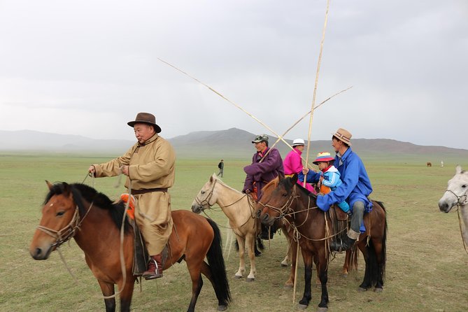 1 Day Semi-Gobi All-included tour - Walking the sand and seeing the Semi-Gobi
