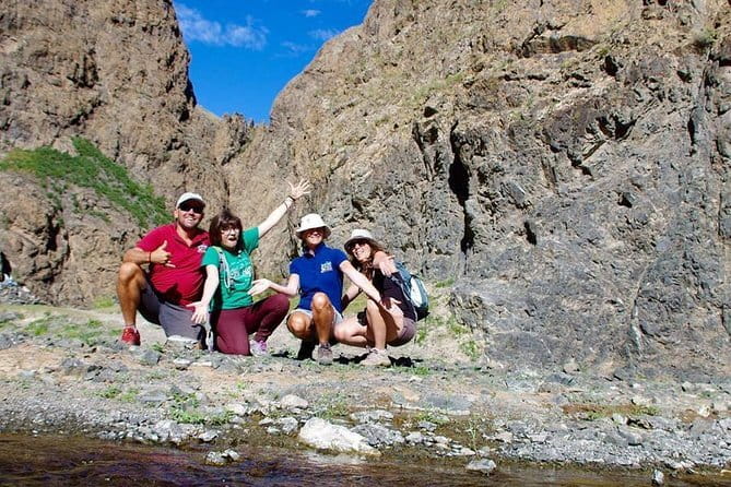 14 days Combination of Gobi and Central Mongolia - Days 3 to 5: Three Beauty Mountains and Khongoryn Els