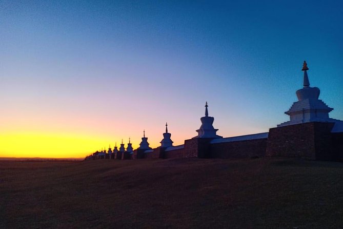 2 day Central Mongolia - The camel ride in the semi-Gobi