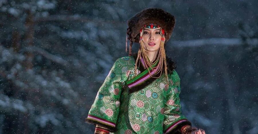 Day tour with Traditional clothes and photographer - Starting at 9 am with a Mongolian outfit