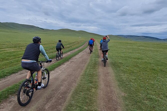 Full Day Mountain Biking Tour in Khan Khenty National Park - Safety, comfort, and the real effort