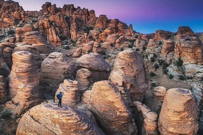 Gobi tour Mongolia 7 Days - Tsagaan Suvarga, fossils, and colored stone