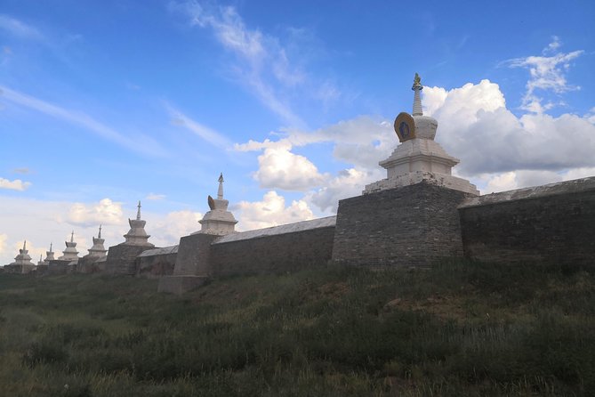 Mini Gobi and the ancient capital Kharkhorin - 4 days - Day 2: Erdene Zuu and the remains of Kharkhorin