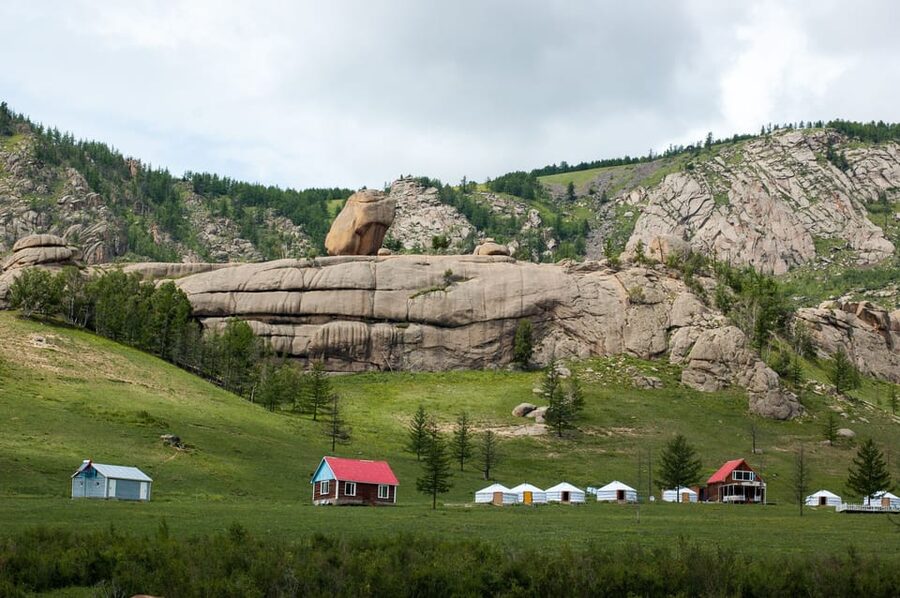 Mongolia: Genghis Khan Day Tour with Terelj National Park - Timing, pickup, and the real risk in the schedule