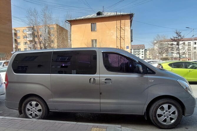 Mongolia - Sedan, Lexus, UAZ Minivan, 4WD Tour& Transport Service - Leaving Ulaanbaatar with a private pickup