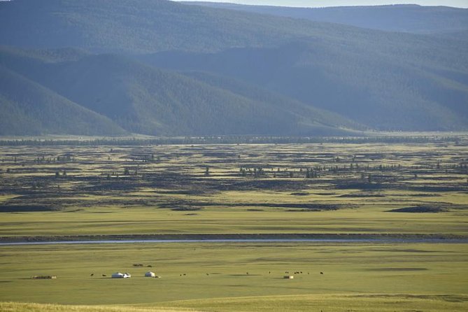 Overnight Semi-Gobi Tour with Nomadic HomeStay - The eight-hour ride to the sand dunes