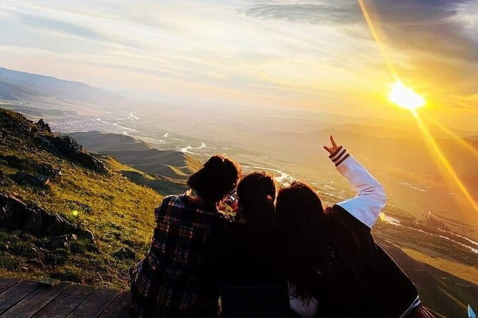 Private Tandem Paragliding Experience at Bayanzurkh Mountain - What the $100 price really buys