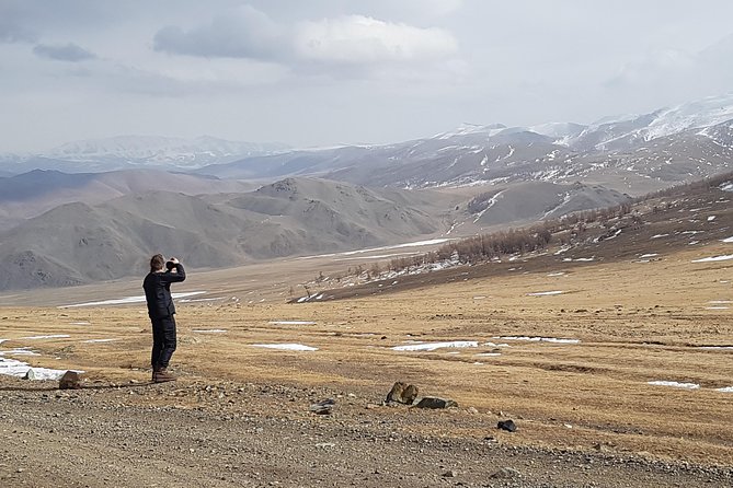 The Land Of Eagle Hunters - Day 2: Fly west to Ulgii and meet Kazakh Mongolia