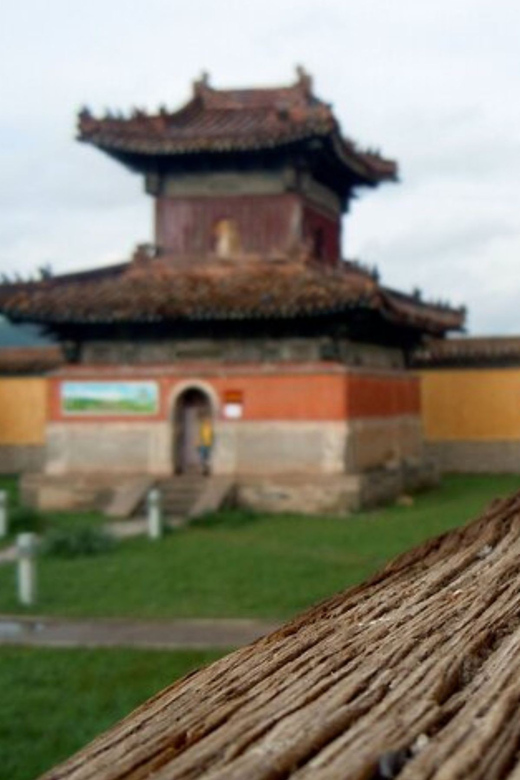 Ulaanbaatar: Private custom tour with a local guide - Ger communities and the modern city