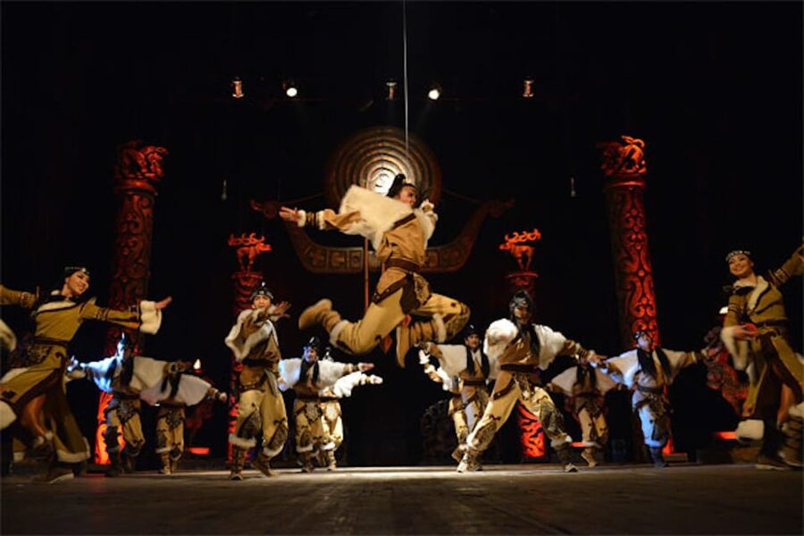 Ulaanbaatar: Traditional Music and Dance Performance Ticket - Small details that can improve the evening