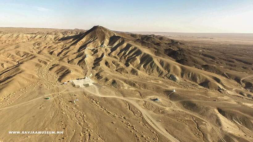 Visit Great Gobi attractions in 3 day /Full adventure - Baga Gazariin Chuluu and the granite steppe